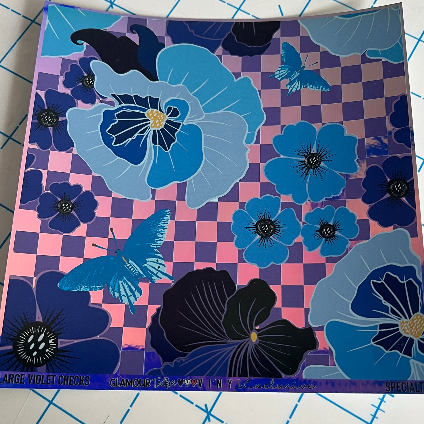 LARGE VIOLET CHECKS